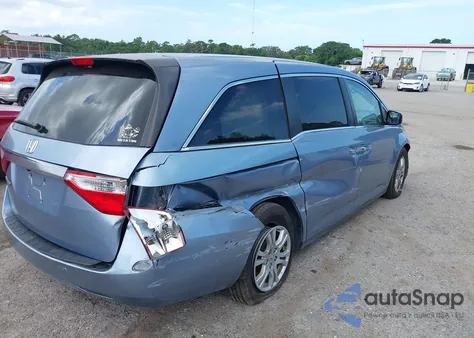 2013 Honda Odyssey Ex z USA, uszkodzony, nr VIN 5FNRL5H43DB021600